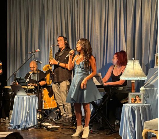 Celeste Sanazi cautiva en el Foro El Tejedor